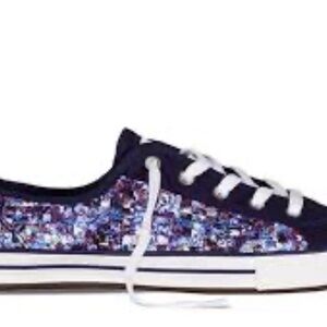 Converse Navy Blue & Purple Mosaic Low-Top Sneakers size 9 classic everyday shoe